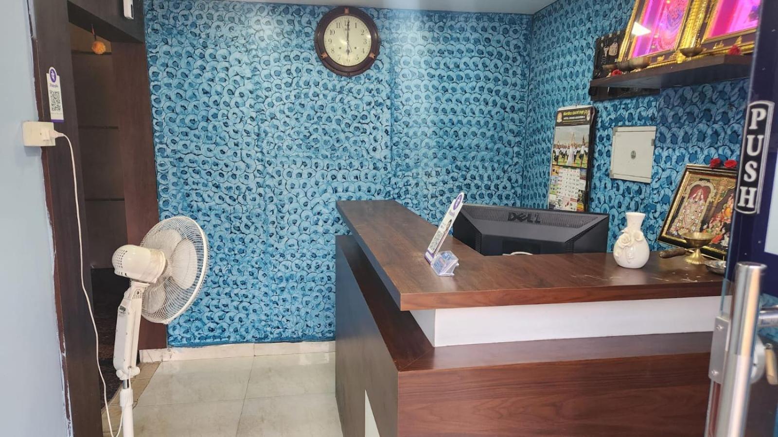 Varaha Residency Hotel Mysore Exterior photo